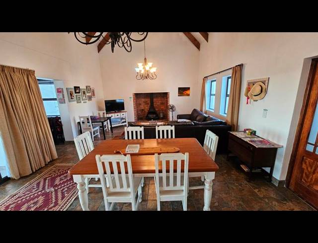 3 BEDROOM HOUSE FOR SALE IN DWARSKERSBOS